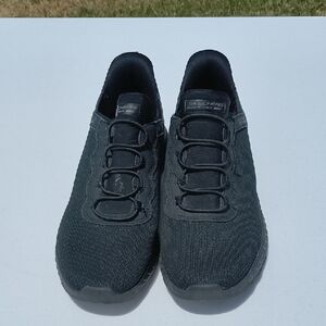Skechers Black Minimalist Sneakers with Knit Upper